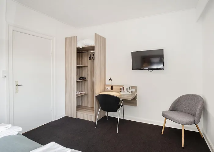 Отель Ansgar 3*